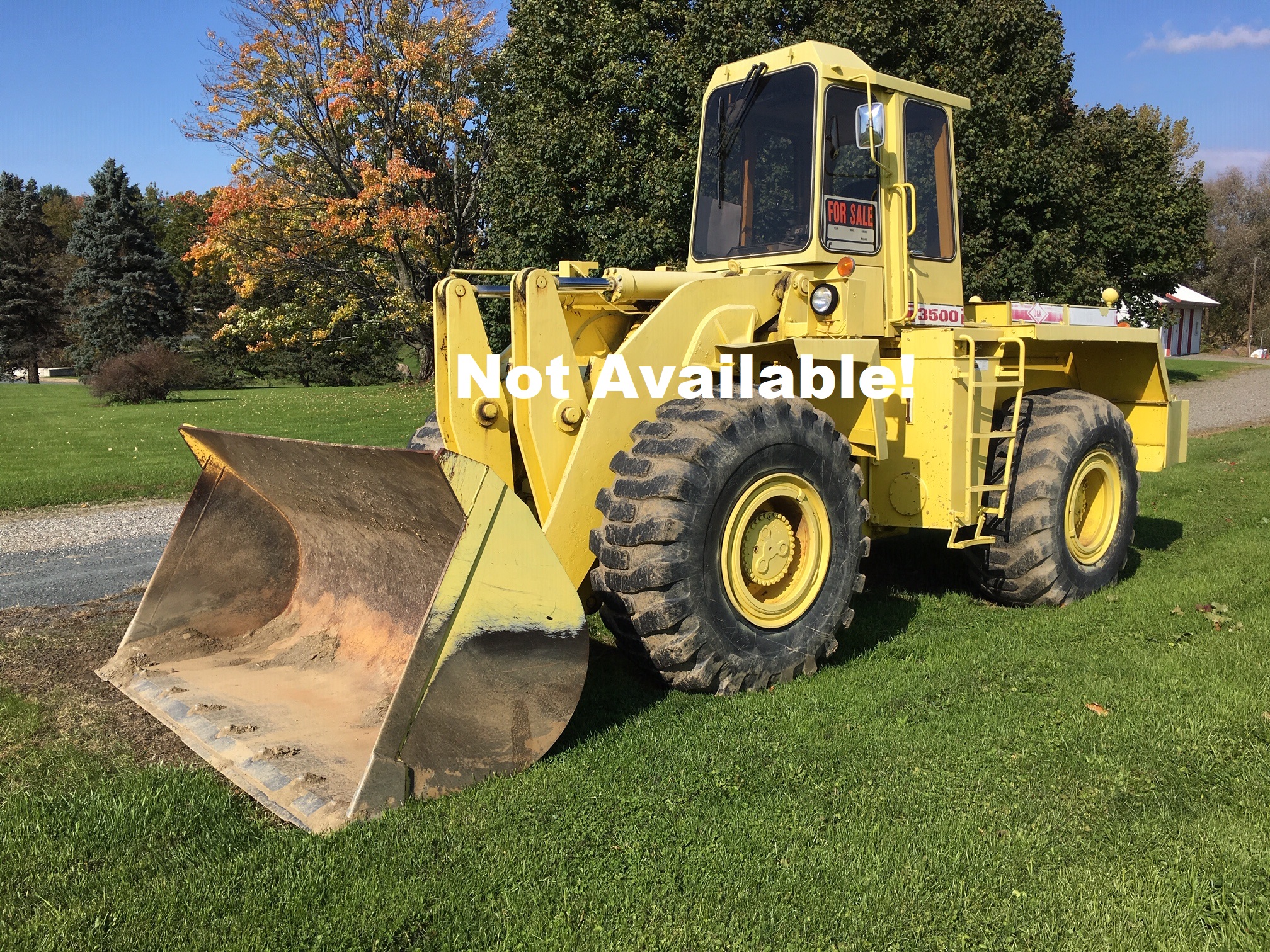 1987 Trojan 3500 Z articulated rubber tire bucket wheel loader. The loader is 4 wheel drive and is powered by a V8 - Deutz engine with 5060 hours. The Trojan 3500 Z has new breaks, a 3.7 yard bucket, a heated cab, all glass is in good condition. It has been a one owner piece of equipment and is a good clean well maintained machine ready to go!