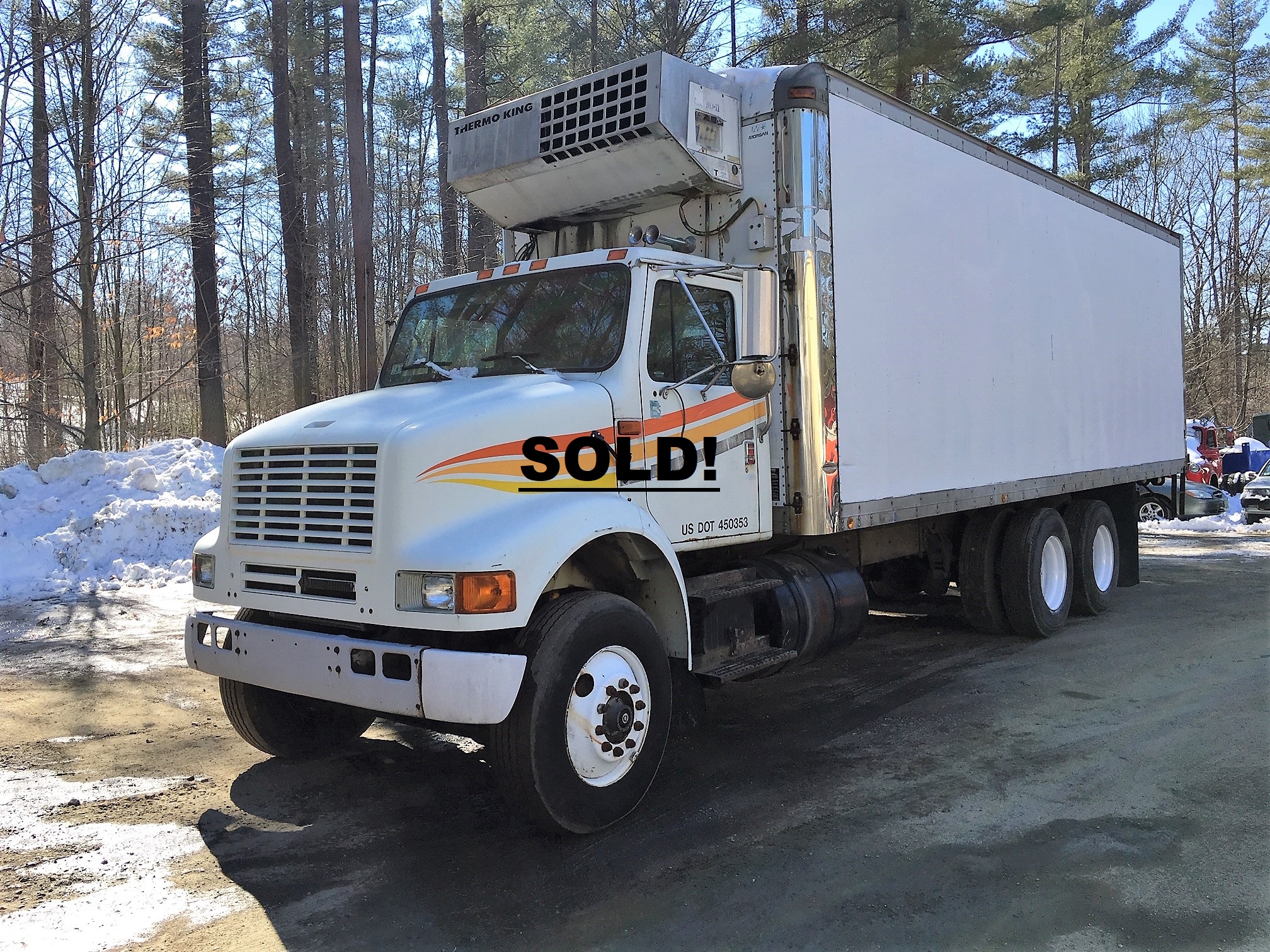 26-foot-international-refrigerated-box-truck-for-sale-SOLD