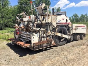 Terex Cedarapids CR 552 Rubber Tire Asphalt Paver For Sale