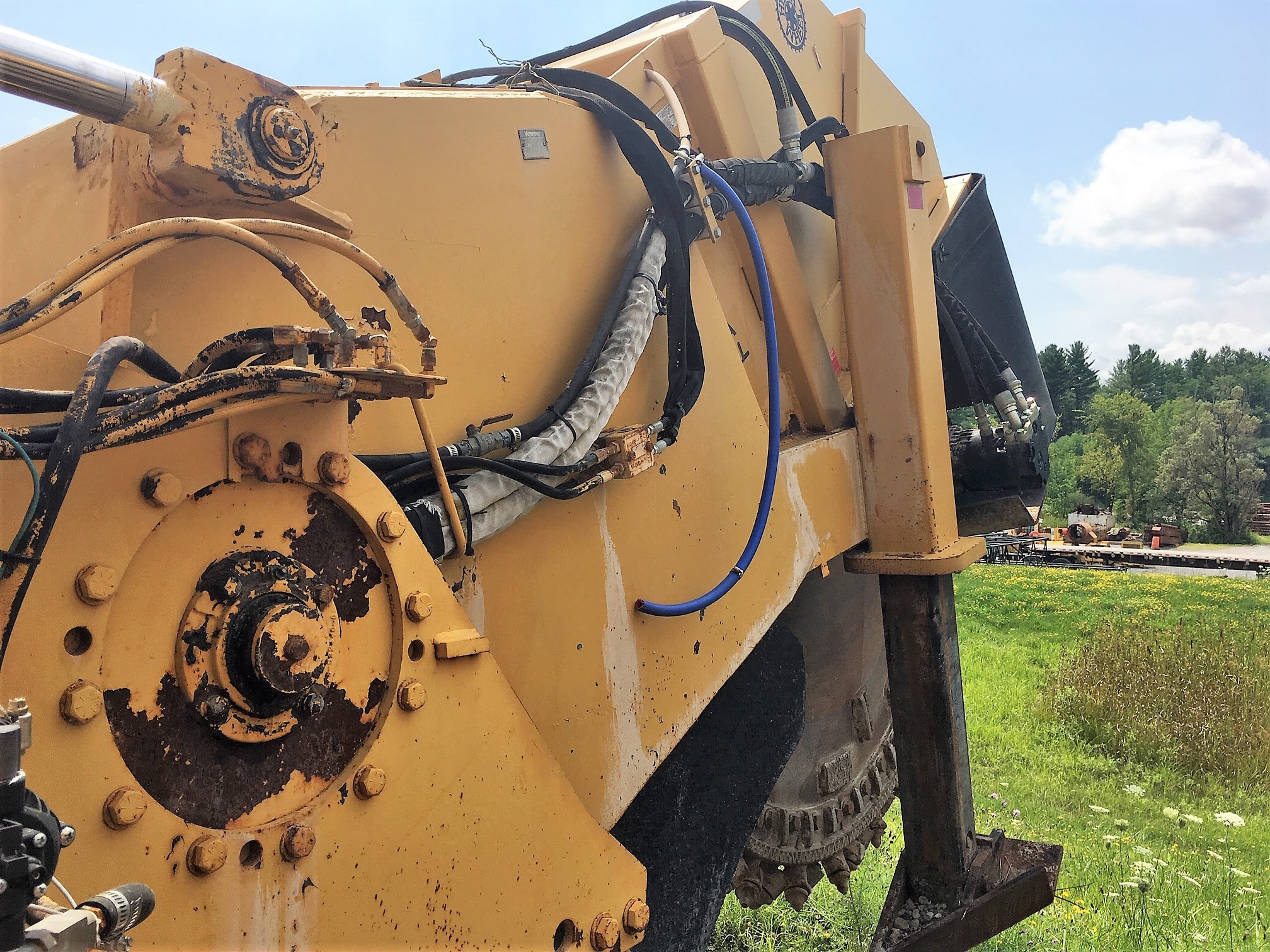 Vermeer Rock Saw Trencher 29'900 United Exchange USA