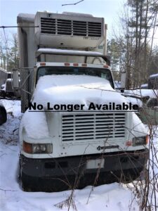 International 4700 Refrigerated Truck. 1999 reefer box delivery truck with automatic transmission. Fitted with a Kidron ultra reefer box and a Thermo King XDS SR smart reefer refrigeration unit. Roll up loading door and lift gate. GVWR 25'500 with 8'000 lb fronts and 17'500 rears.