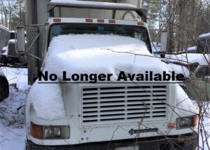 International 4700 Refrigerated Truck. 1999 reefer box delivery truck with automatic transmission. Fitted with a Kidron ultra reefer box and a Thermo King XDS SR smart reefer refrigeration unit. Roll up loading door and lift gate. GVWR 25'500 with 8'000 lb fronts and 17'500 rears.