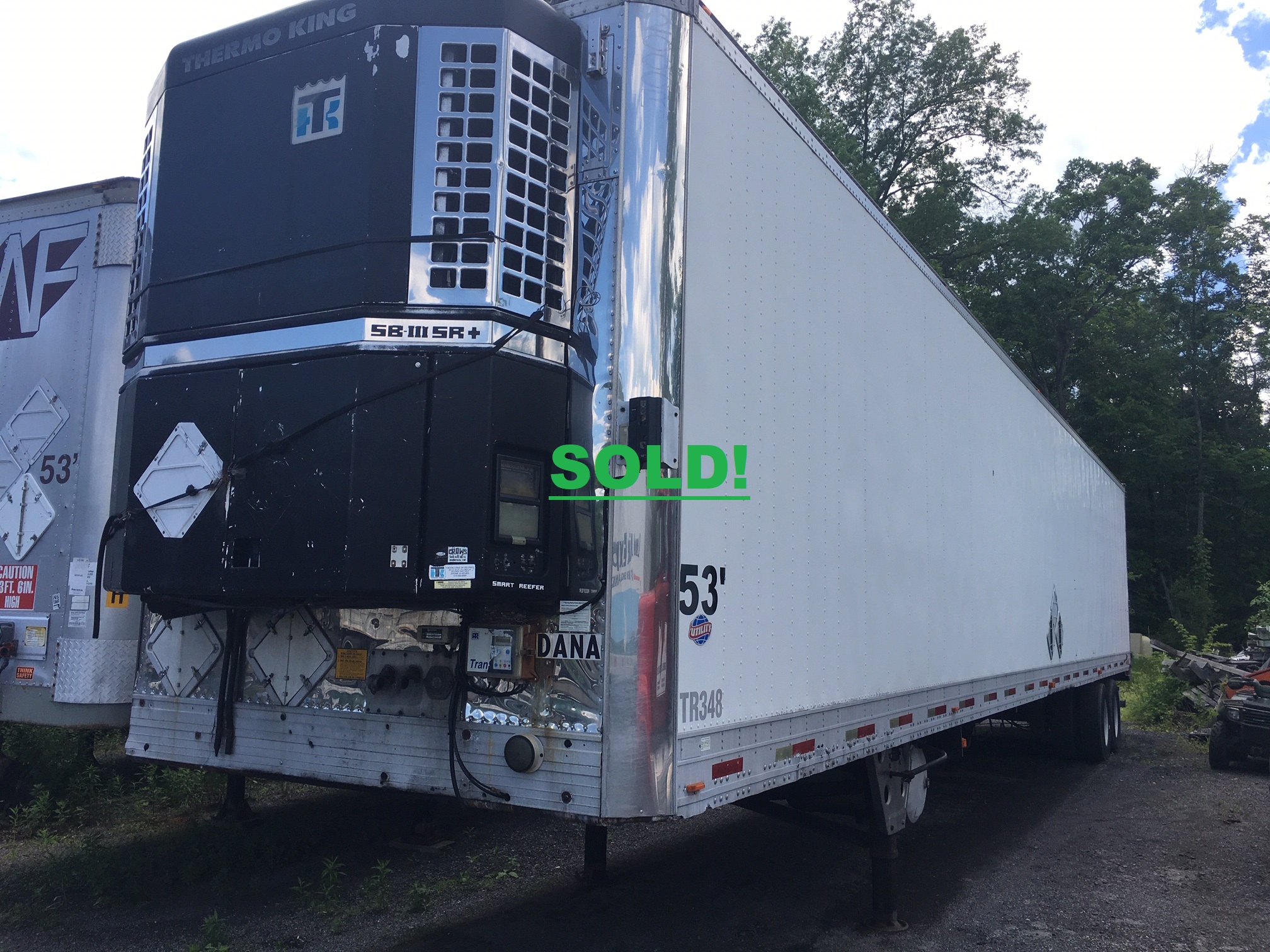 53' Refrigerated Commercial Trailer. 1998 Utility brand class A reefer trailer. It has a Thermo King (58 III SR+) refrigeration unit that runs and cools well. It has good tires and is ready for a load.