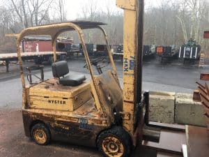 Hyster solid Tire forklift. 7'000 lb. lift capacity. 48" forks. LPG engine. Runs and works.