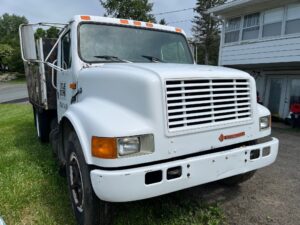 1990 International truck for sale.