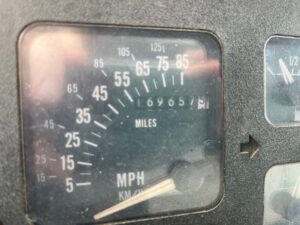 1990 International truck for sale.