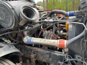 Used 87 Freightliner Columbia Semi Truck.