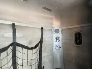 Used 87 Freightliner Columbia Semi Truck.
