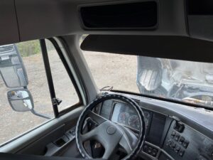 used 87 Freightliner Columbia Semi Truck.