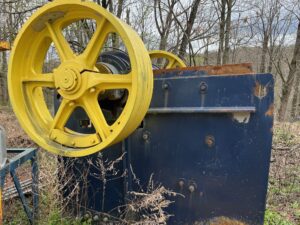 rebuilt pioneer jaw crusher 42 x 24 feed opening. New cheek plates and dies.