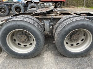 1987 Freightliner semi for sale.