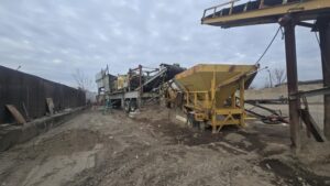 Used quarry equipment for sale. Crusher, screener.Impact crusher, stacking conveyors. portable equipment. All operational and ready to go to work.