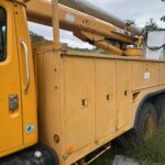 Available to purchase. 2000 International bucket truck. Only 44K miles