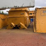 Available to purchase. 2000 International bucket truck. Only 44K miles
