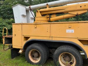 For sale, 2000 International 4900 forestry bucket truck.
