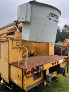 Tree trimming truck. Bucket truck for sale.
