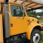 2000 International 4900 bucket truck for sale.