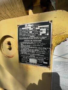 International bucket truck. 167,600 miles. 50-foot boom. Automatic transmission. For sale.