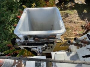 International bucket truck. 167,600 miles. 50 foot boom. Automatic transmission. for sale.