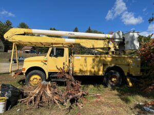 International 4700 bucket truck for sale.