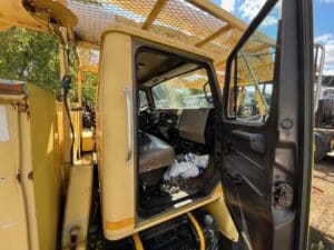 1993 International 4700 bucket truck for sale.