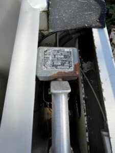 1993 International 4700 bucket truck for sale.