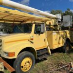 1993 International 4700 bucket truck for sale.